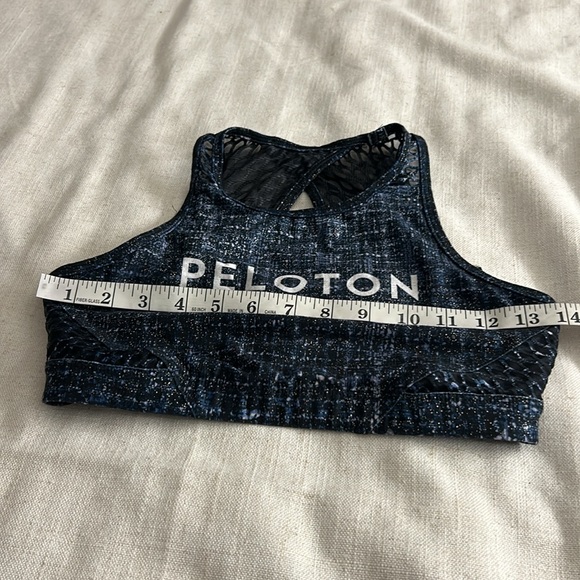 Peloton Sports Bra - Picture 7 of 9